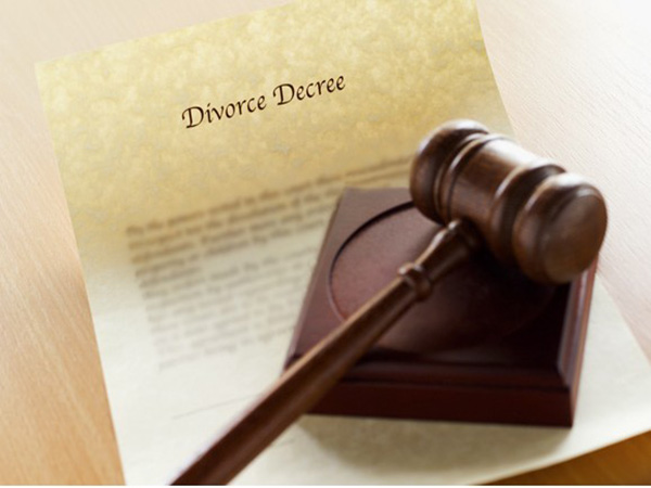 离婚诉讼